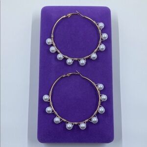 💛 Elegant Gold Plated and White Pearl Hoop Earrings